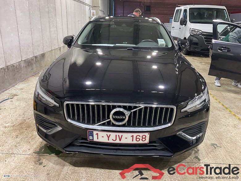 VOLVO V60 - 2018 2.0 T6 TE AWD PHEV Momentum Pro #2