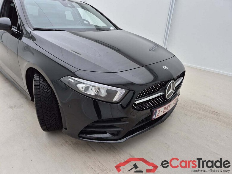 MERCEDES-BENZ A-KLASSE 2.0 180 D 8G-DCT AMG LINE #4