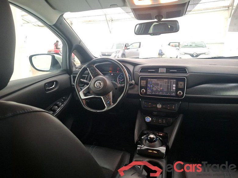 NISSAN Leaf / 2017 / 5P / Berline 62 kWh 217ch Business+ #6