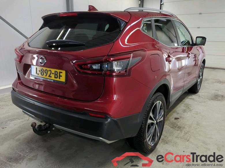 NISSAN Qashqai 1.3 DIG-T Design Ed. #2