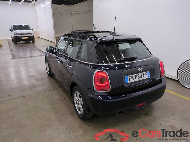 MINI Mini / 2014 / 5P / Berline One 102 ch #4