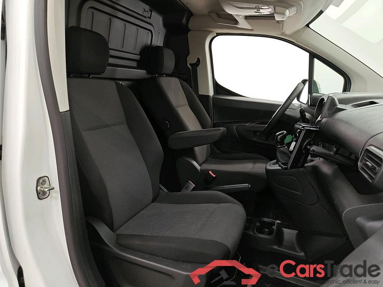 Opel Combo L2H1 1.5D 75kW S/S Edition 2.4T 4d #3