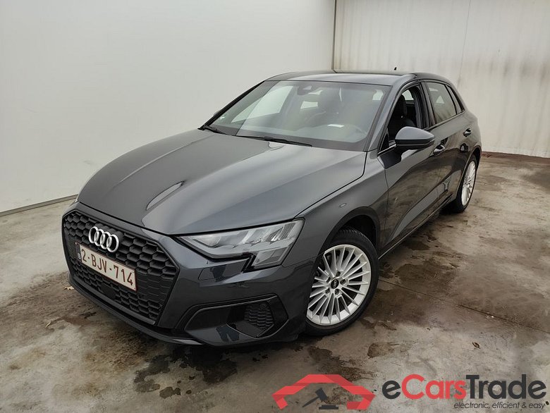 Audi A3 Sportback 1.0 30 TFSi 81kW S tronic Adv. Bus. Ed. 5d