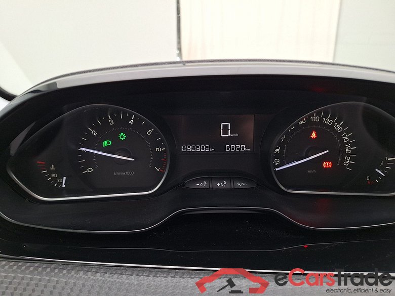 Peugeot, 2008 FL'16, Peugeot 2008 1.2 Puretech 61kW S&S Active 5d #5