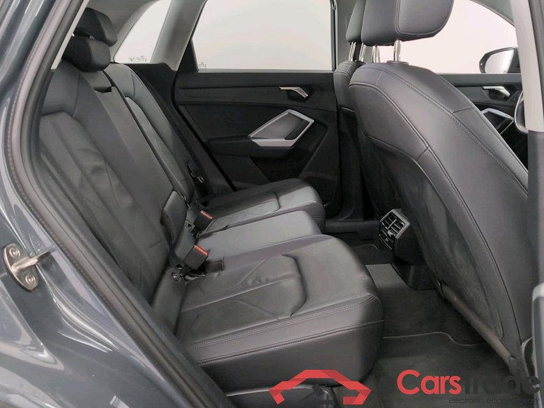 AUDI Q3 1.4 45 TFSI E S TRONIC #6