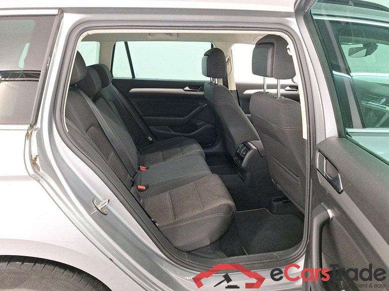 VOLKSWAGEN PASSAT VARIANT DIESEL - 2015 1.6 TDi Comfortline Bus. DSG (EU6.2) #6