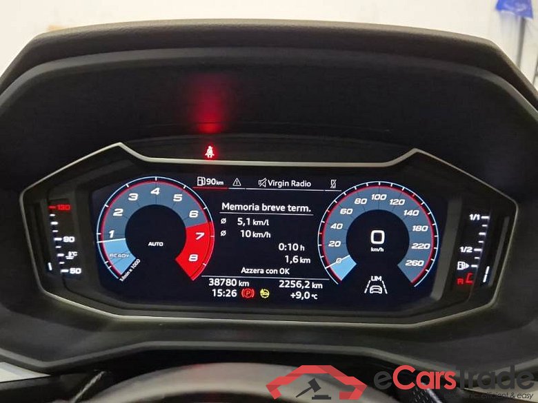 AUDI A1 CITYCARVER / 2018 / 5P / BERLINA 35 TSI CITYCARVER IDENTITY CONTRAST #4