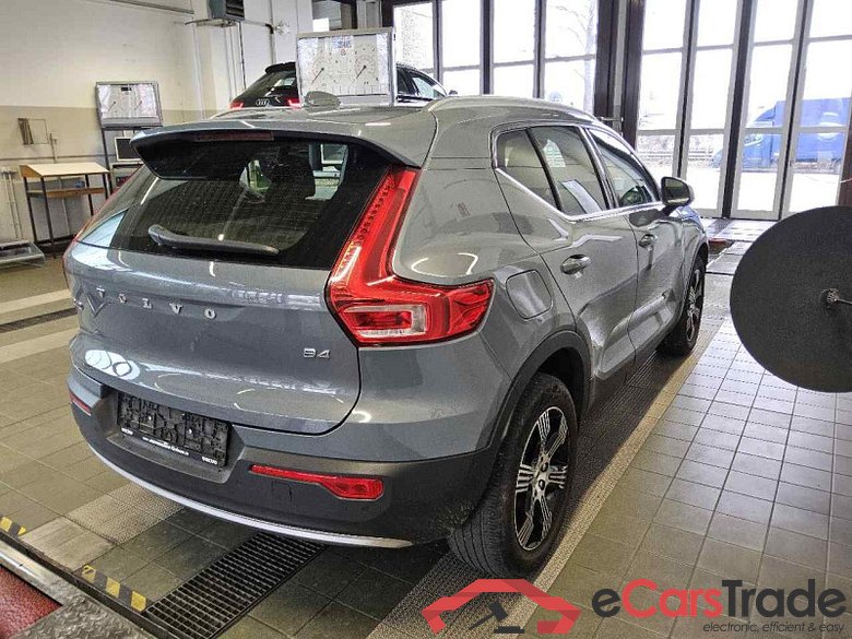 Volvo XC40 (2017->) DE - SUV5 B4 2WD EU6d, Inscription (EURO 6d), 2020 - 2022 #3