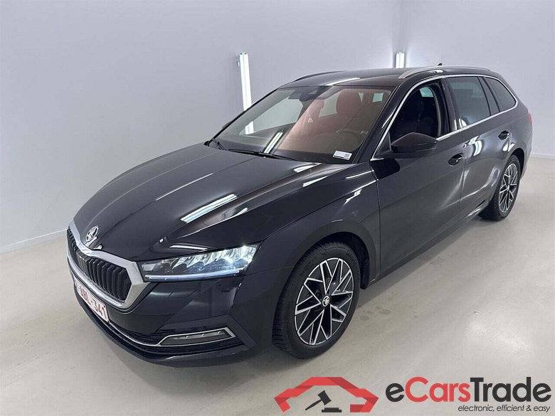SKODA OCTAVIA COMBI 1.5 TSI AMBITION #1