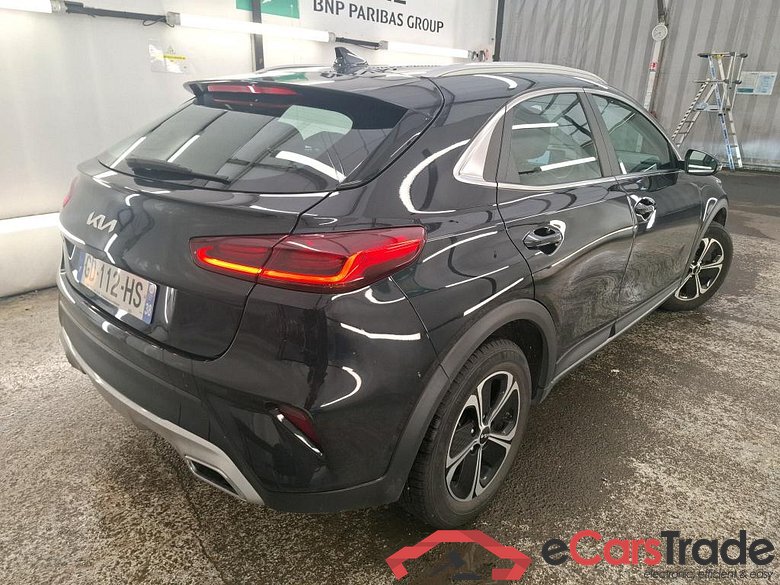 KIA XCeed / 2019 / 5P / Crossover 1.6 GDI ISG ISG PHEV ACTIVE BUS DCT6 #3