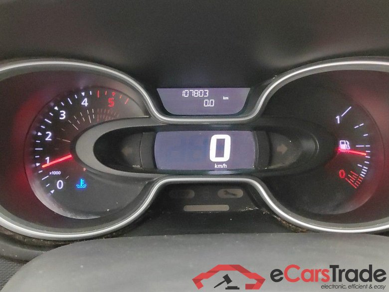 RENAULT TRAFIC 27 FOURGON SWB DSL - 2019 2.0 dCi 120 27 L1H1 Grand Confort 5d #6