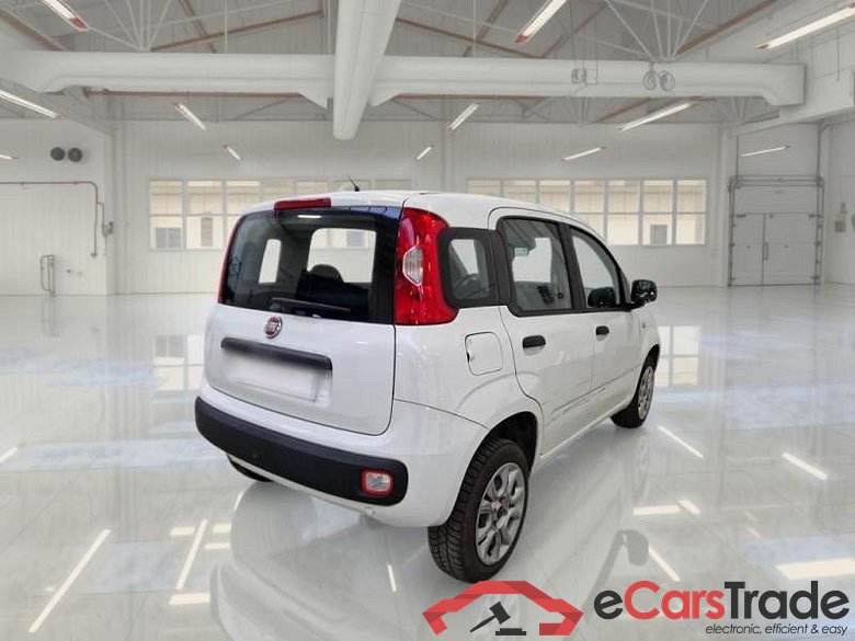 FIAT PANDA / 2011 / 5P / BERLINA 0.9 TWINAIR TURBO NATURAL POWER EASY #2