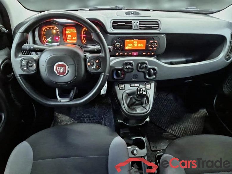 FIAT PANDA / 2011 / 5P / BERLINA 0.9 TWINAIR TURBO NATURAL POWER EASY #3