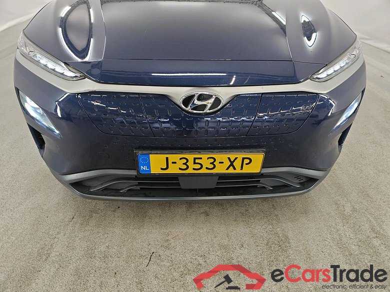 Hyundai KONA Premium Electric 64 kWh 5d #5