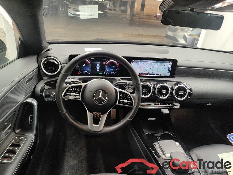 Mercedes-Benz CLA CLA 250 e Business Solution 4d