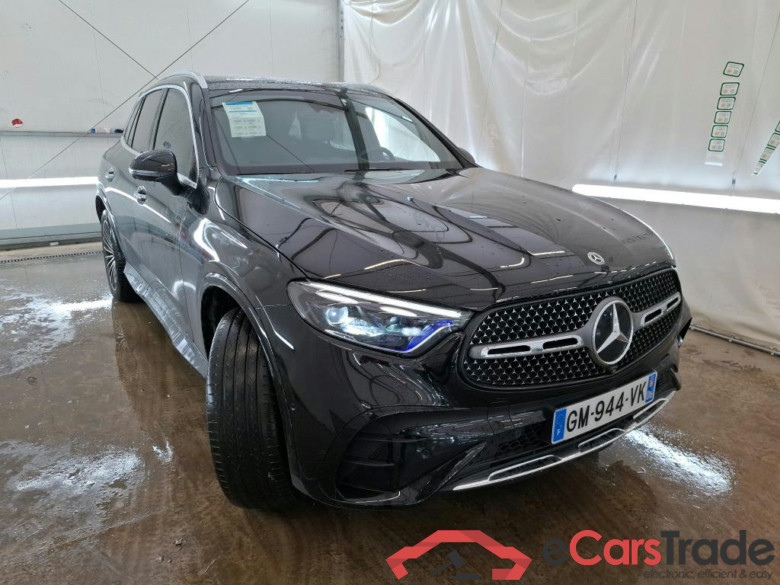 MERCEDES-BENZ GLC / 2022 / 5P / SUV GLC 400 e AMG Line 4MATIC #4
