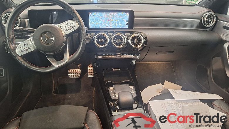 CLA -Klasse Shooting Brake CLA 250 e (118.686)AMG 1.3 AMG Line 160KW AT8 E6d #3