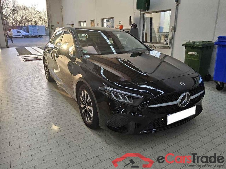 Mercedes-Benz A (BM 177)(03.2018->) DE - LimS5 A 180 EU6e, (EURO 6e), (Facelift) 2024 - 2026 #2