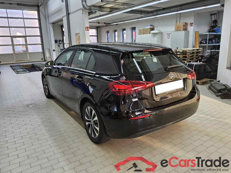 Mercedes-Benz A (BM 177)(03.2018->) DE - LimS5 A 180 EU6e, (EURO 6e), (Facelift) 2024 - 2026 #4