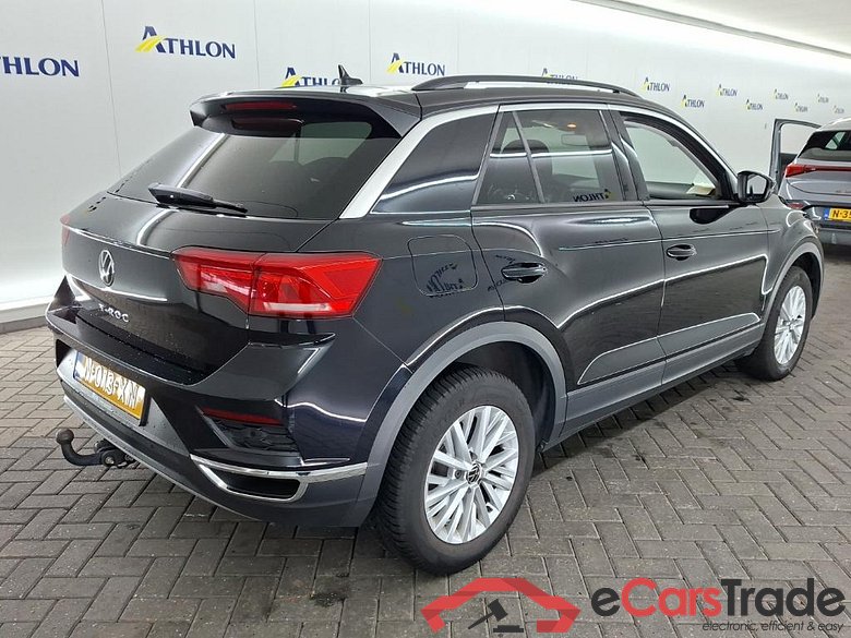 VOLKSWAGEN T-Roc 1.0 TSI 81kW Style 5D #3