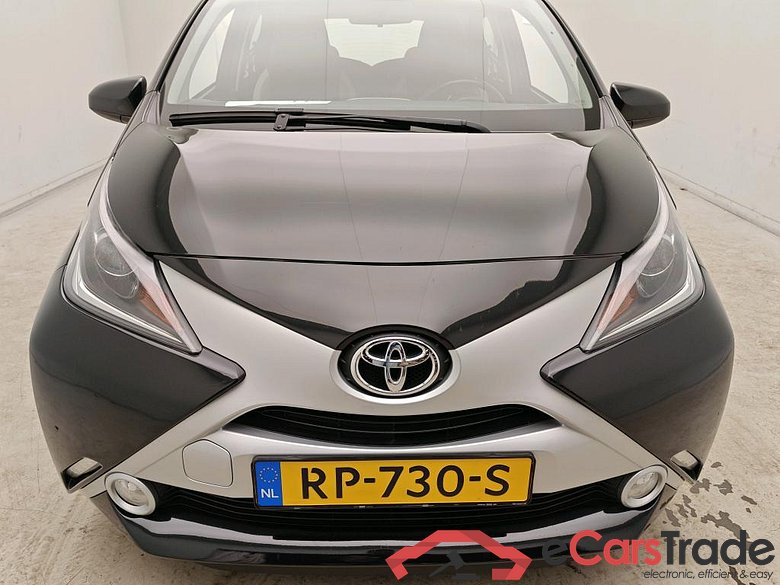 Toyota Aygo 1.0 VVT-i x-play 5d #5