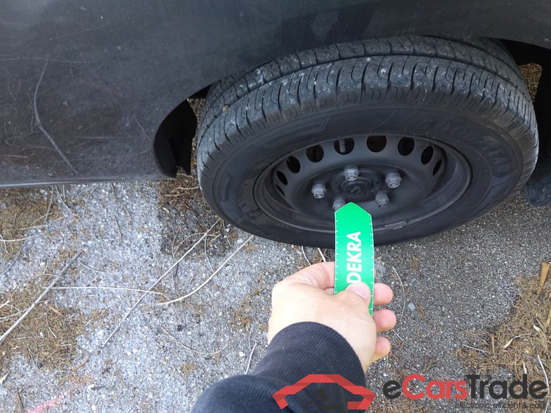 FORD Transit Custom Kombi BATALLA CORTA FT 280 L1 2.0 EcoBlue 96 kW 130 CV M Trend #6