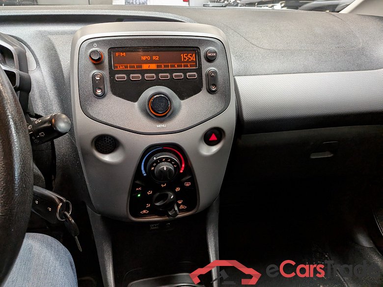 PEUGEOT 108 1.0 e-VTi Active #5