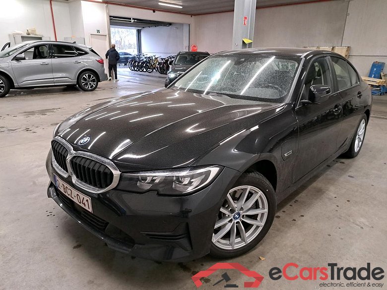 BMW - BMW 3 BERLINE 320e 204PK Business Edition With Vernasca Heated Sport Seats & Active Cruise Control & Driving Assistant Pack   * HYBRID *