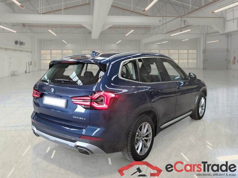 BMW X3 / 2021 / 5P / SUV XDRIVE 30E #2
