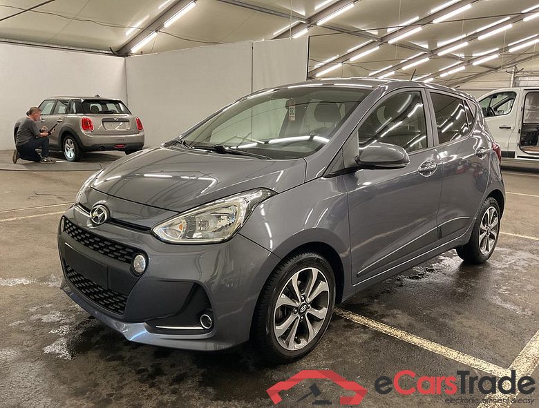 HYUNDAI i10 i10 1.2i Sky (EU6d-TEMP) #1