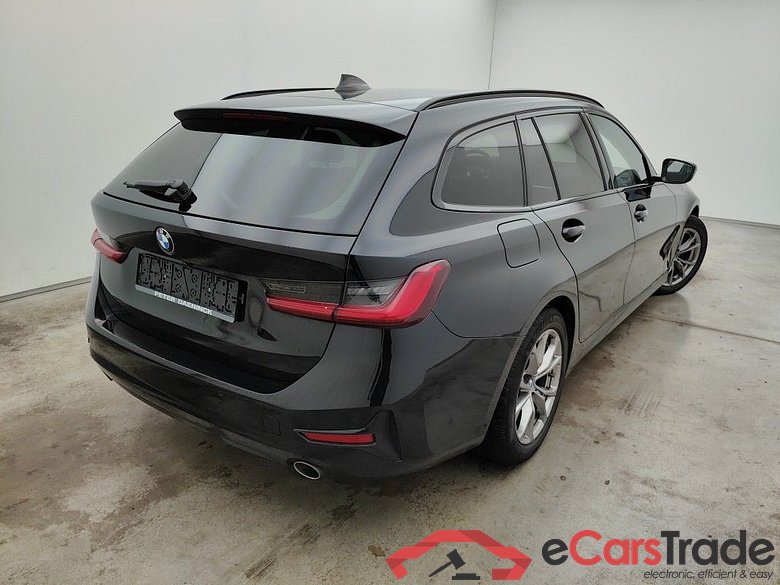 BMW 3 Reeks Touring 318dA (110 kW) 5d #2