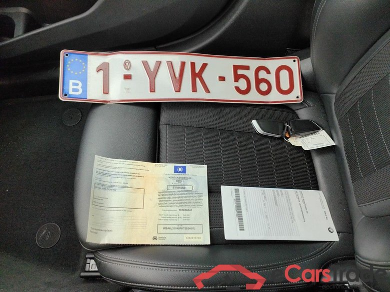 BMW 3 Reeks Touring 318dA (110 kW) 5d #4