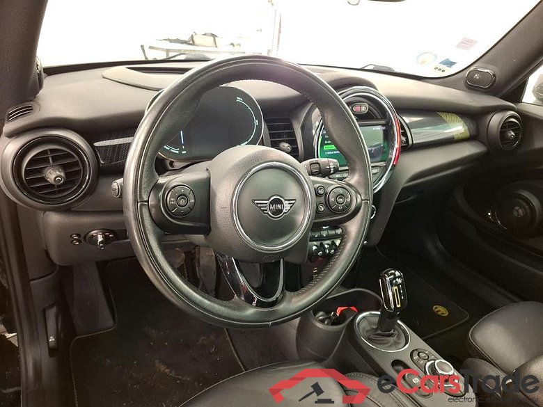 MINI Mini / 2014 / 3P / Berline Cooper SE Finition Yours 184 ch BVA #6