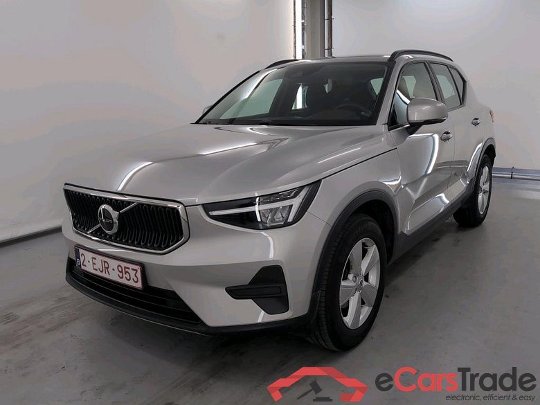 VOLVO XC40 1.5 T2 ESSENTIAL AUTO #1