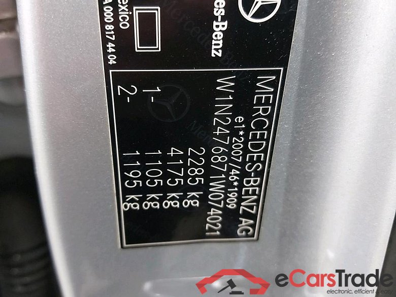 MERCEDES - MER GLB 200 163PK DCT Business Solution Luxury & Pack Plus & Third Row Seats & Towing Hook With ESP #6