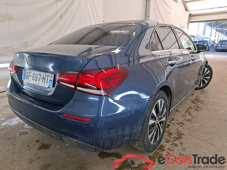 MERCEDES-BENZ Classe A Berline / 2018 / 4P / Berline A 200 d Business Line 8G-DCT #3