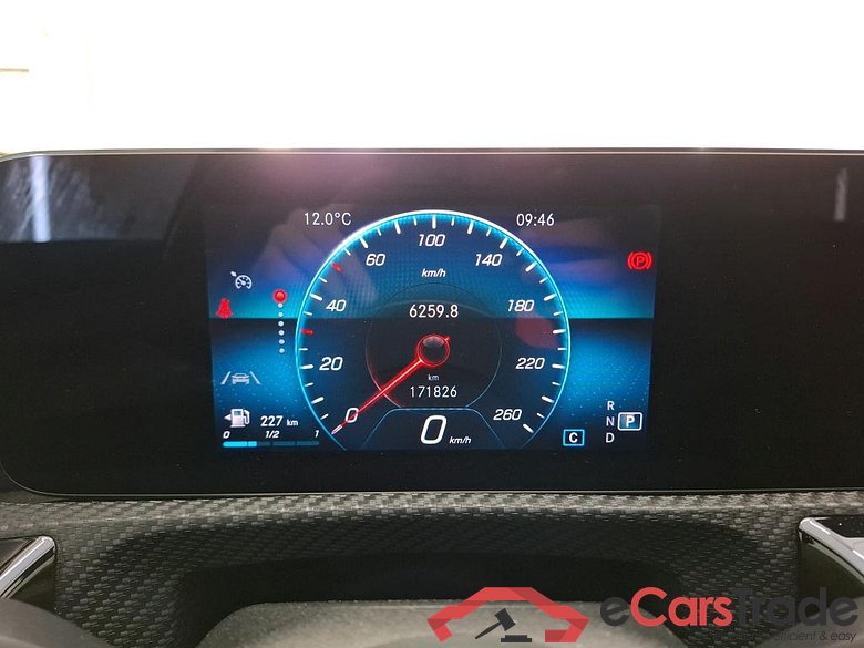 MERCEDES-BENZ Classe A Berline / 2018 / 4P / Berline A 200 d Business Line 8G-DCT #5