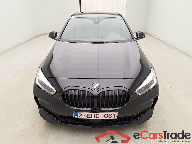 BMW, 1-serie '19, BMW 1 Reeks Hatch 118dA (110 kW) 5d #1