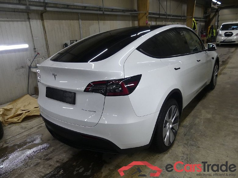 TESLA Model Y Long Range Dual Motor AWD 5d 378kW #2