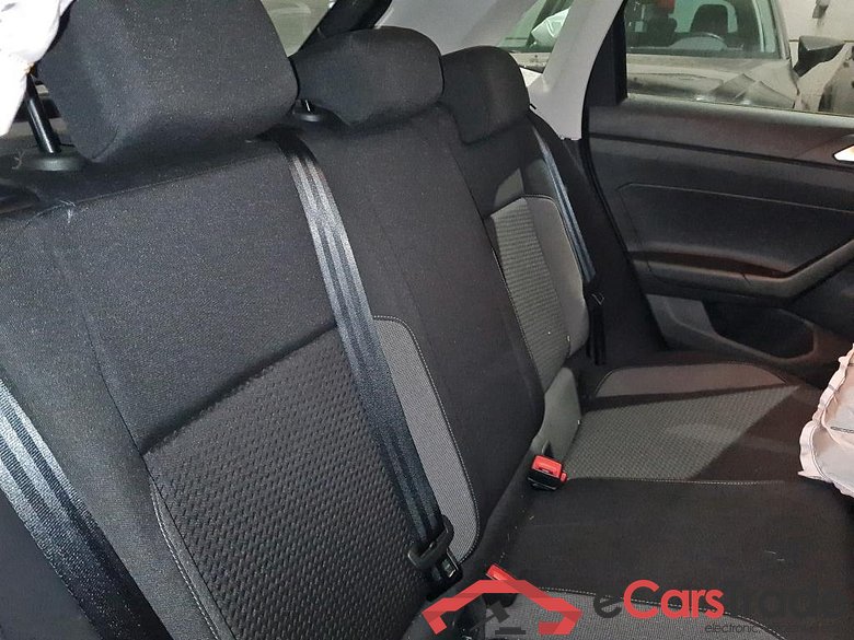 Volkswagen Polo 1.0 TSI Life LED Virtual ACC Navi Klima PDC ... #6