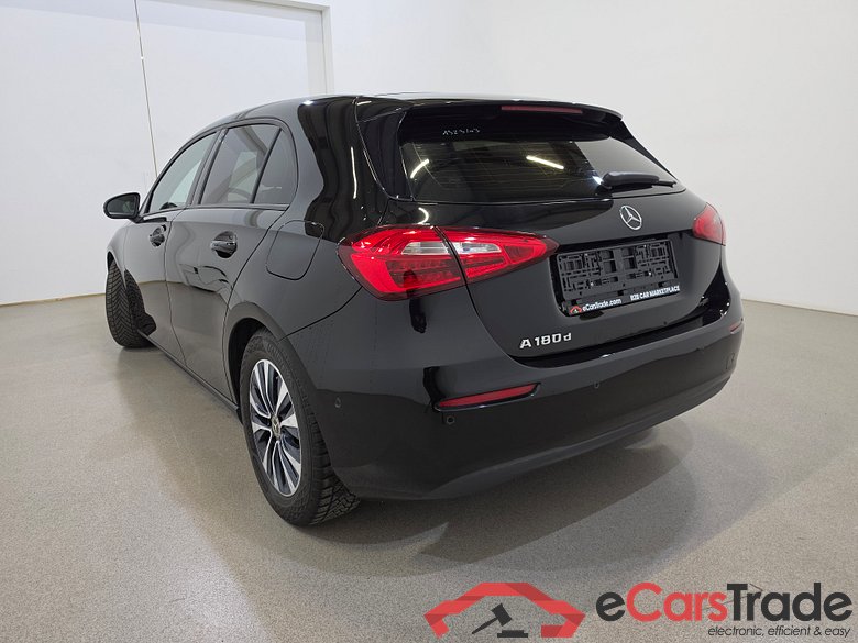 Mercedes A 180d Aut. Widescreen Navi KeylessGo Camera Klima PDC ... #6