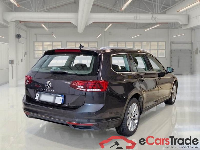 VOLKSWAGEN PASSAT / 2019 / 5P / STATION WAGON VAR. 2.0TDI SCR EVO 110KW BUSINESS DSG #2