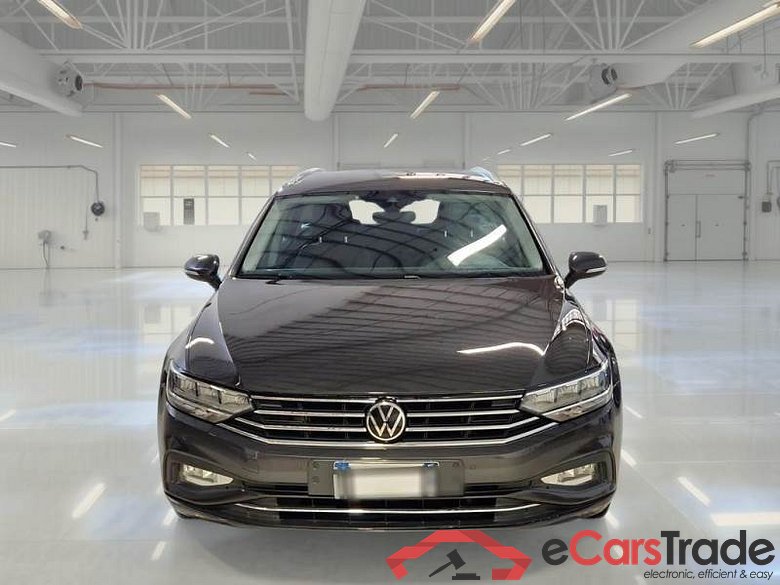 VOLKSWAGEN PASSAT / 2019 / 5P / STATION WAGON VAR. 2.0TDI SCR EVO 110KW BUSINESS DSG #6