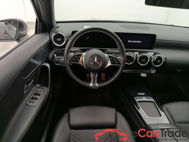 Mercedes-Benz Classe A A 180 Business Line 5d