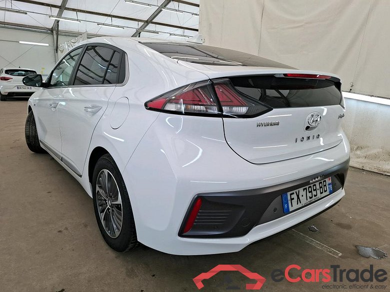 HYUNDAI Ioniq / 2019 / 5P / Berline plug-in hybrid Executive #2