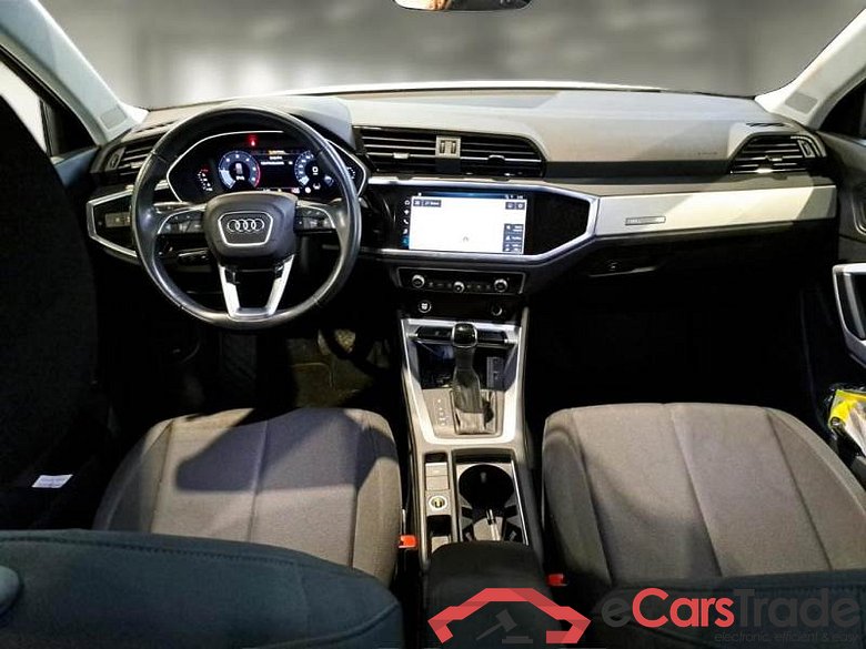 AUDI Q3 / 2018 / 5P / SUV 35 TDI S TRONIC BUSINESS #3