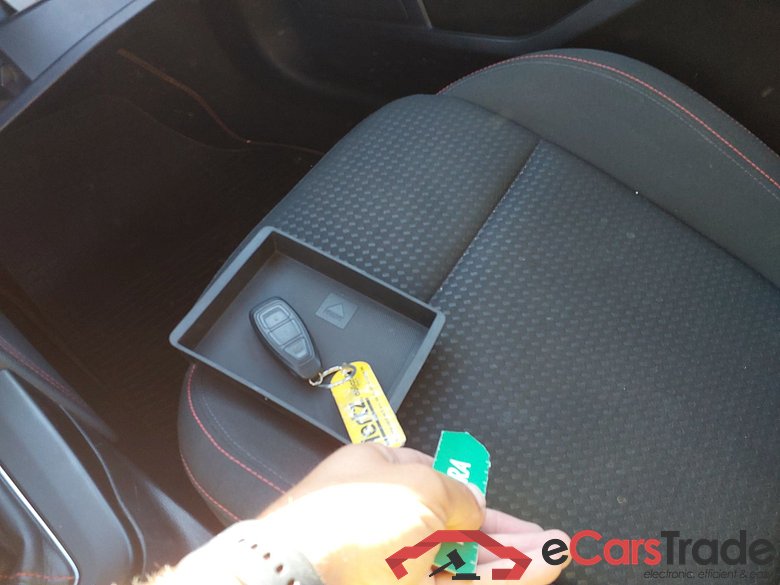 FORD Focus 1.0 Ecoboost St Line X #6