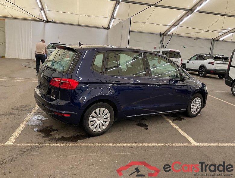 VOLKSWAGEN Golf Sportsvan Golf Sportsvan Trendline 1.2 TSI BlueMotion Technology 81 kW (110 ch) 7 vitesses DSG #2