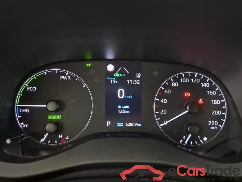 TOYOTA YARIS / 2020 / 5P / BERLINA HYBRID BUSINESS MY20 #4