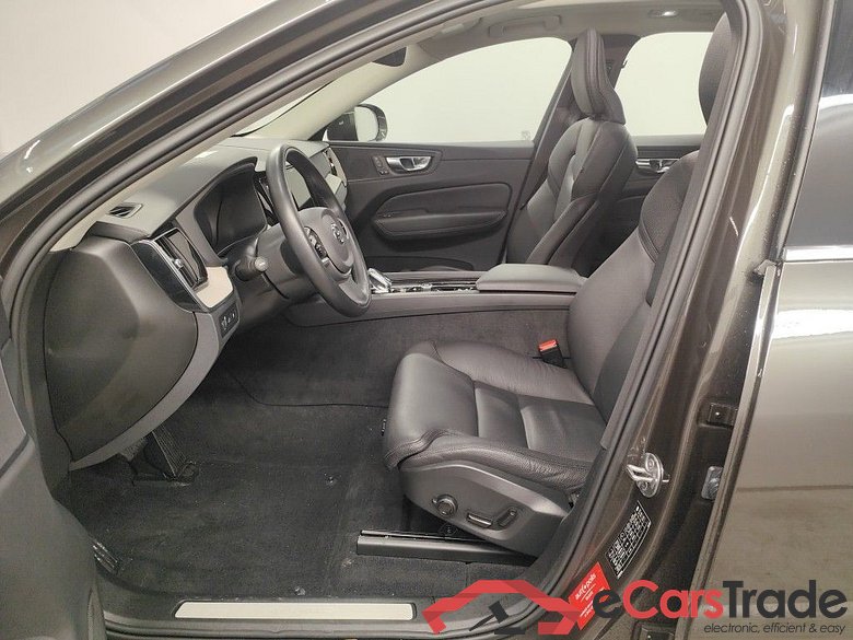 VOLVO XC60 - 2021 2.0 T6 253 PHEV AWD Inscription 5d #3